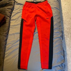 Nike dry fit showtime joggers
